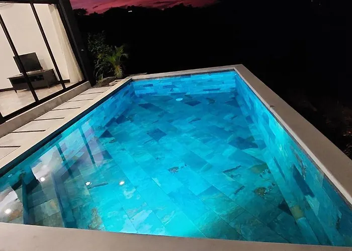 Ocean View House, Modern, Elegant With Pool Ferienhaus *